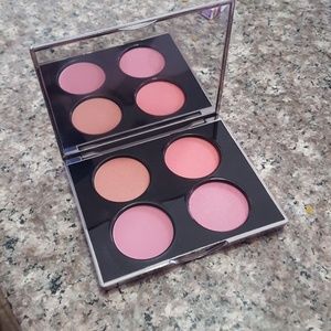 Tarina Tarantino Dollskin Blush Palette